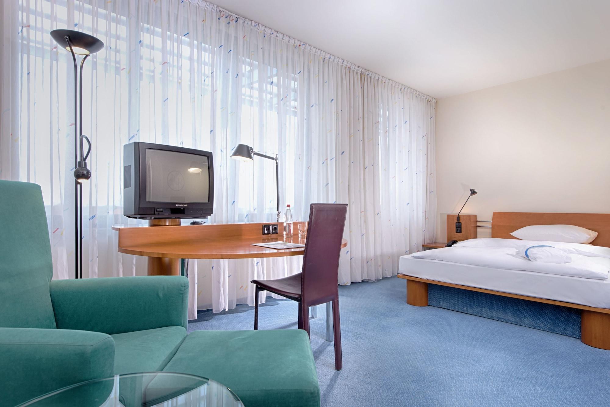 Radisson Blu Fuerst Leopold 4* Дессау