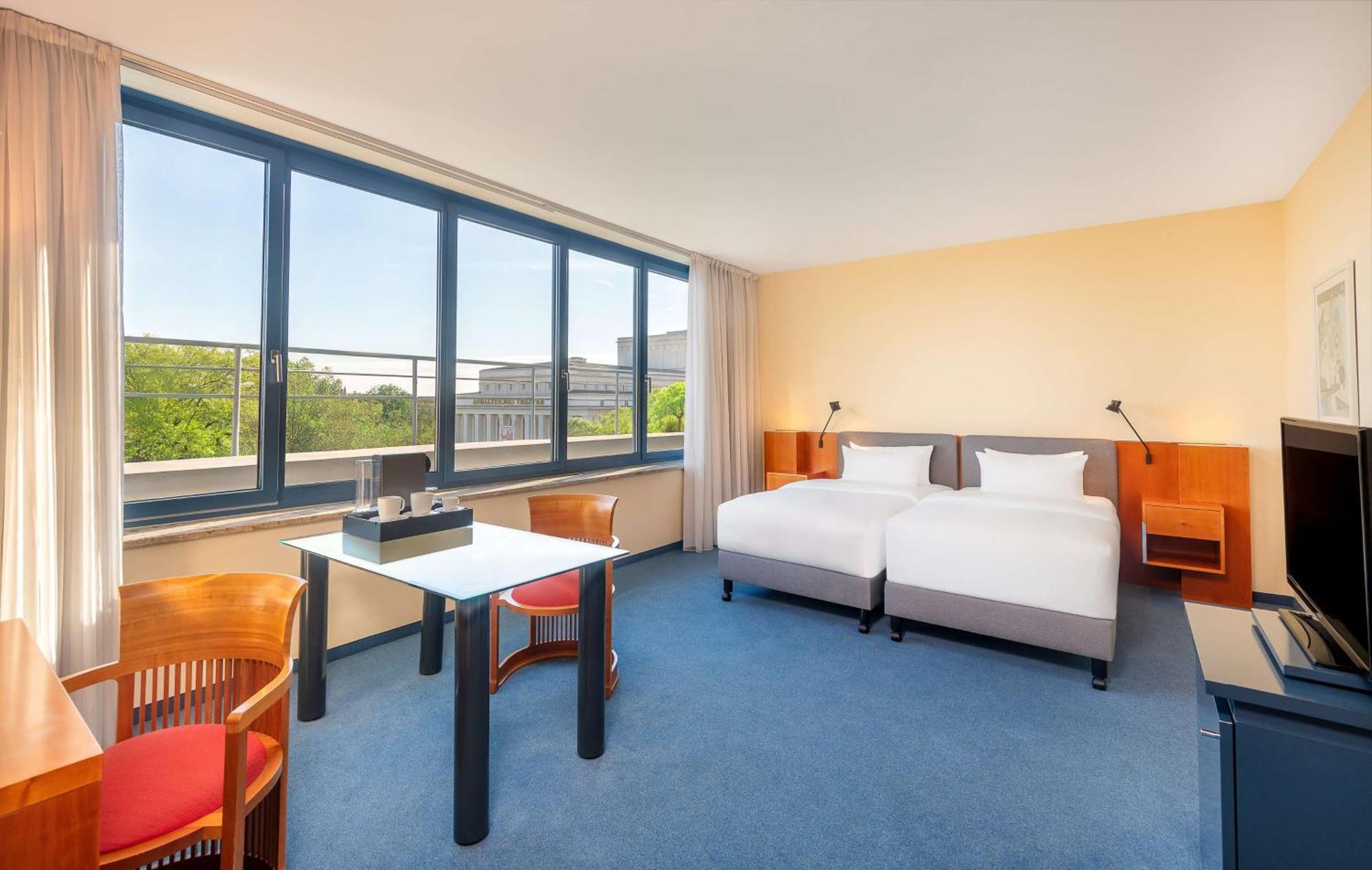 Radisson Blu Fuerst Leopold Отель