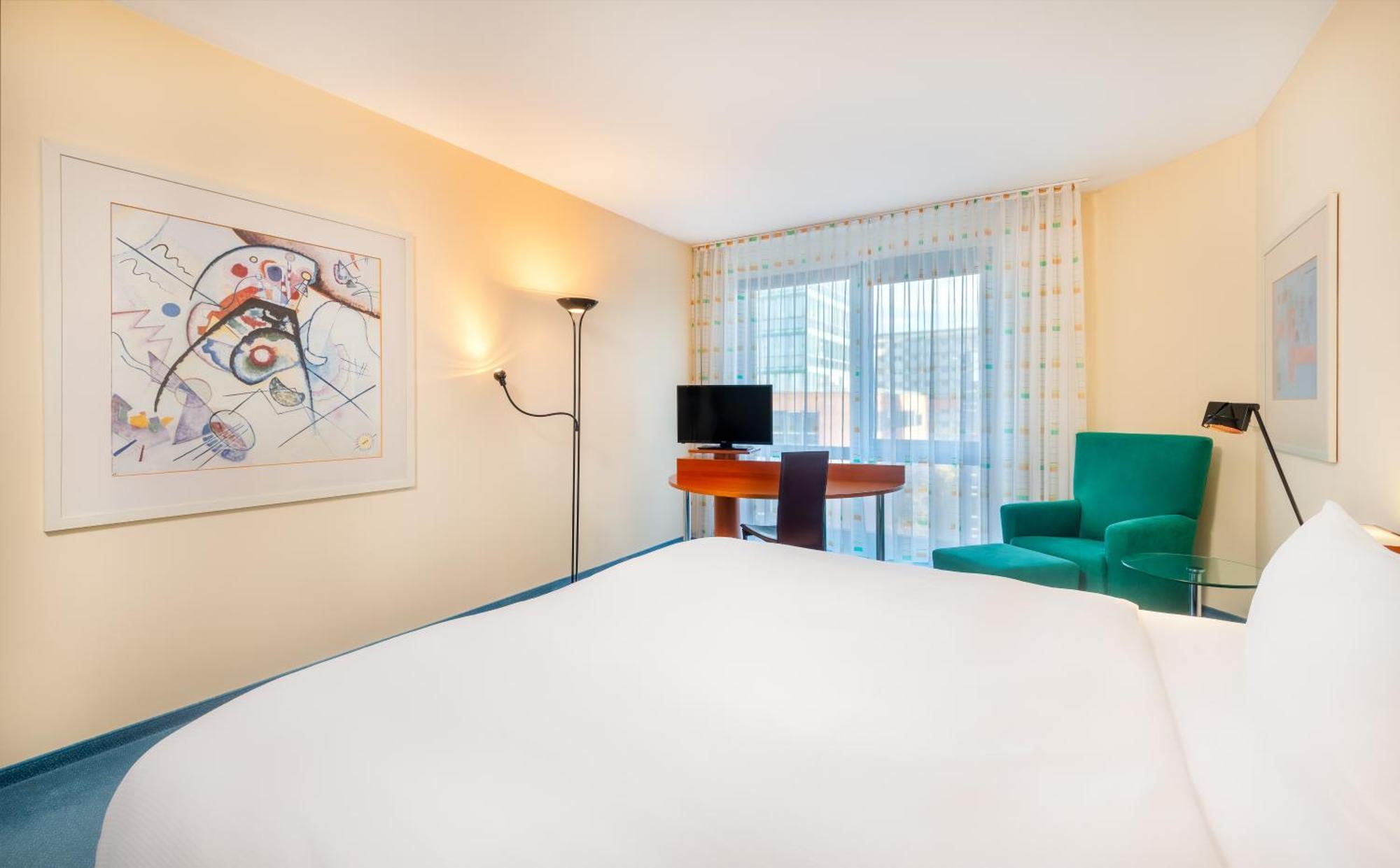 Radisson Blu Fuerst Leopold Отель 4*